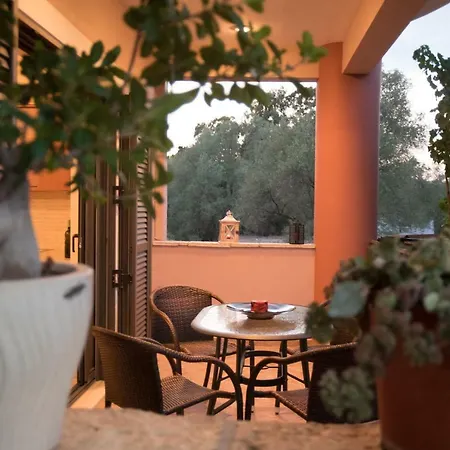 Marys Homes Lefkada City